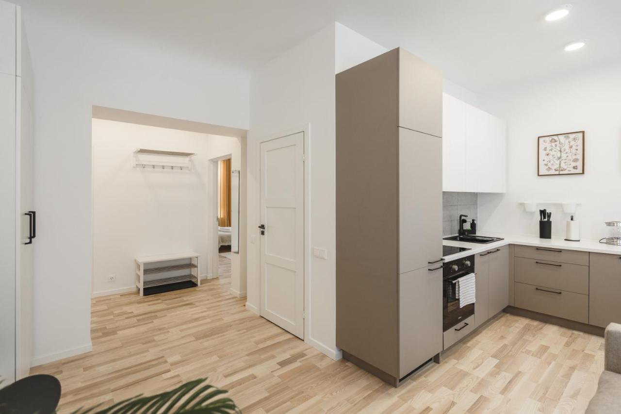1212 Apartments With Free Parking Рига Екстер'єр фото
